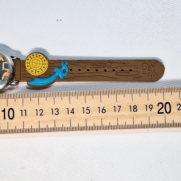 Disney's Jake & Neverending Pirates Kids Digital Wrist Watch - Picture 7 of 7